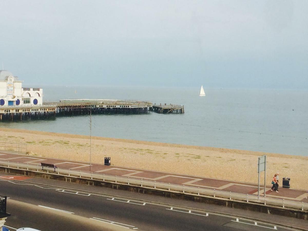 See The Sea Southsea Luaran gambar